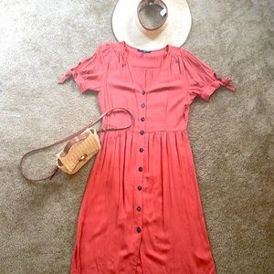 Button up dress bow tie sleeves